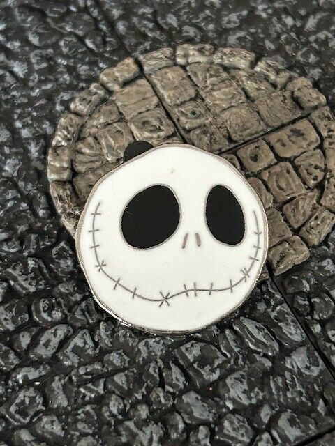 Jack Skellington Smile Face Nightmare Before Disney Collectible Trader Pin