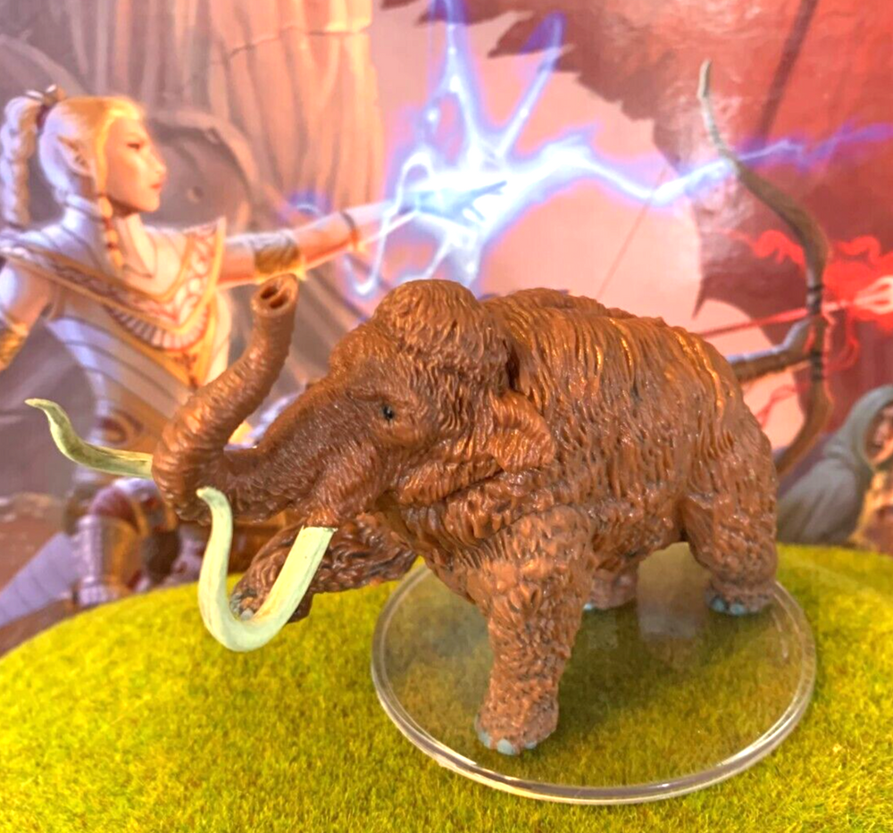 Mammoth D&D Miniature Dungeons Dragons Icewind Dale Rime huge elephant wooly 32