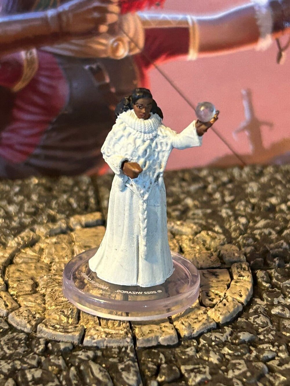 White Robed Mage of High Sorcery D&D Miniature Dungeons Dragons Dragonlance 18 Z