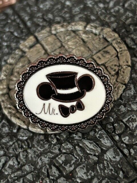 Mr Groom Top Hat Ears Bow Tie 2009 Hidden Mickey Disney Collectible Trader Pin