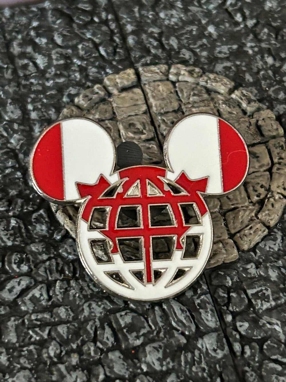 Canada Lattice Mickey Icon Epcot Spaceship Earth Disney Collectible Trader Pin