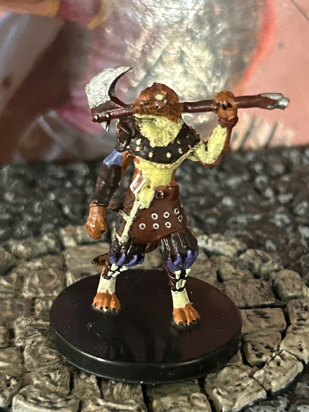 Catfolk Pouncer D&D Miniature Dungeons Dragons City Lost Omens barbarian tabaxi