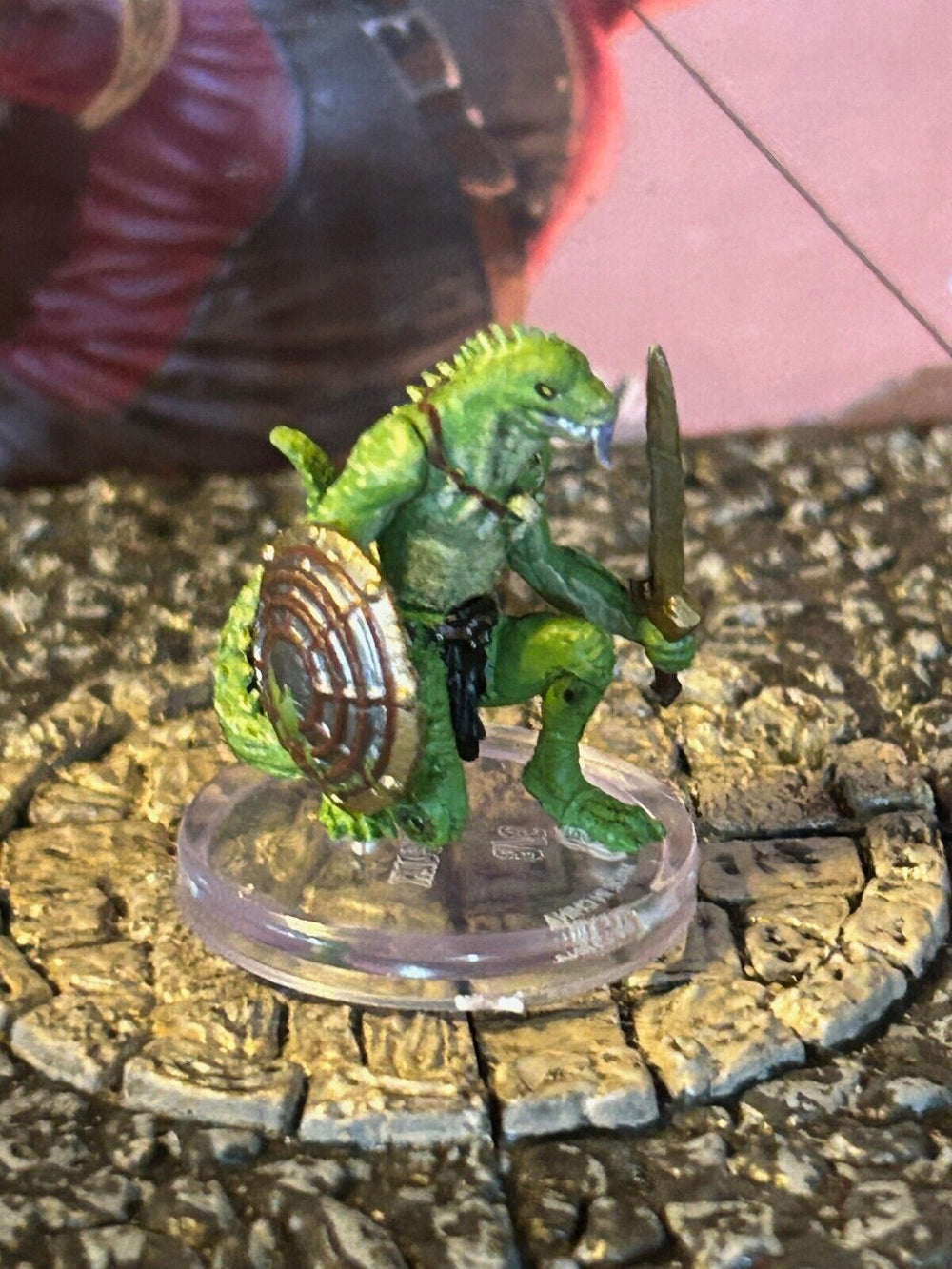 Lizardfolk D&D Miniature Dungeons Dragons Classic Monsters Collection K-N guard