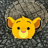 Simba face Lion King Tsum Tsum Mystery Disney Collectible Trader Pin