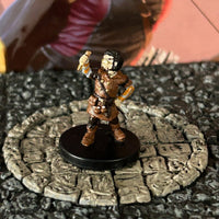 Jubilost Gnome Alchemist D&D Miniature Dungeons Dragons Kingmaker halfling 14 A