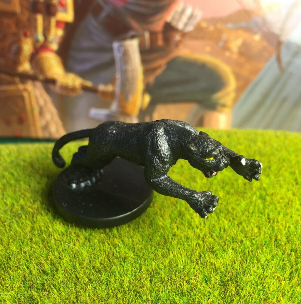 Guenhwyvar D&D Miniature Dungeons Dragons Underdark medium black panther 17