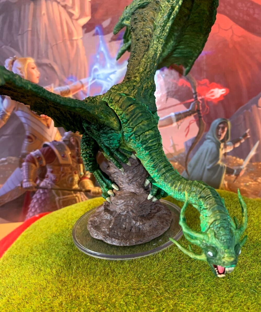 Jabberwock D&D Miniature Dungeons Dragons Darklands Rising huge green dragon 49