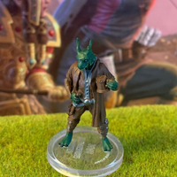 Emerald Dragonborn D&D Miniature Dungeons Dragons Fizban's Treasury bard rogue