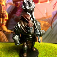 Orog Orc Fighter D&D Miniature Dungeons Dragons Tyranny of Dragons barbarian 14