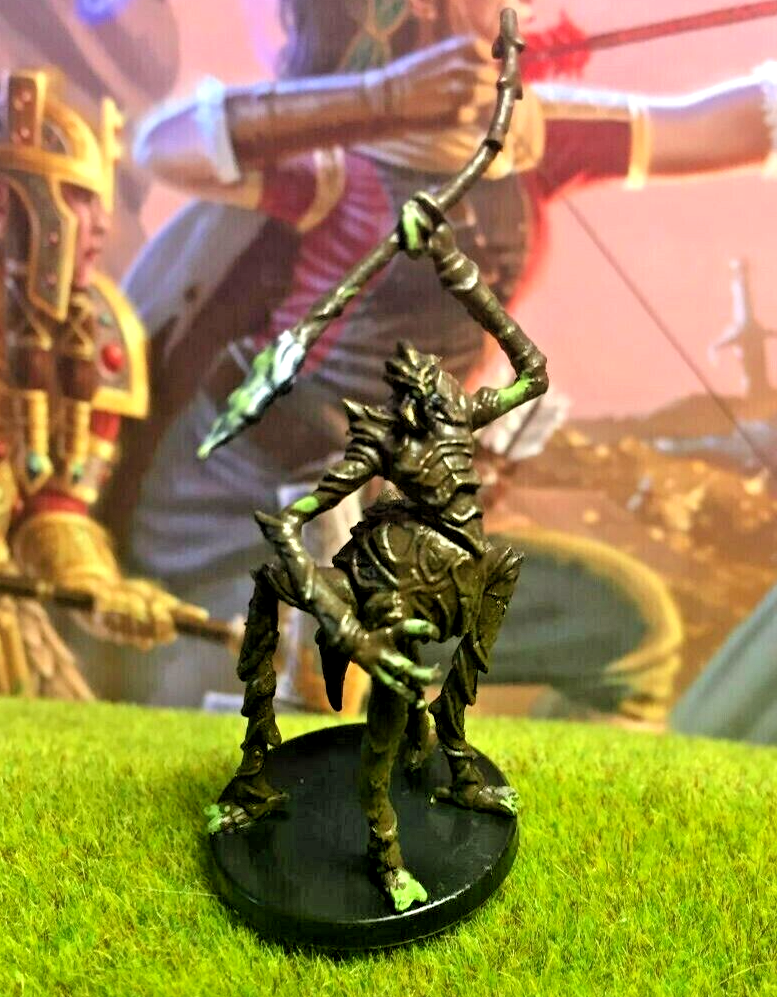 Formian Warrior D&D Miniature Dungeons Dragons Ruins Lastwall insect ant 15 Z