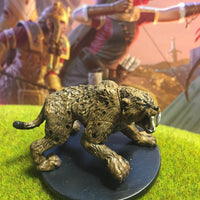 Smilodon D&D Miniature Dungeons Dragons Kingmaker large 30 sabretooth tiger cat