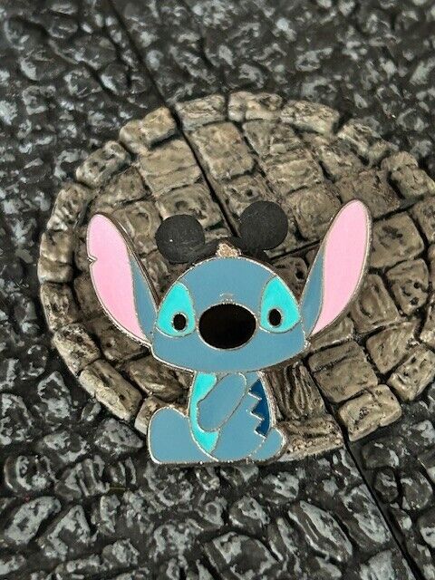 Twitch Sitting cute characters Disney Collectible Trader Pin